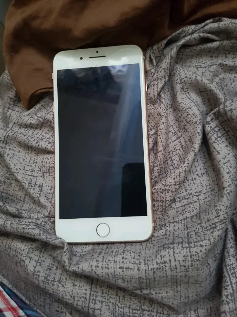 IPhone 8 Plus 64GB
