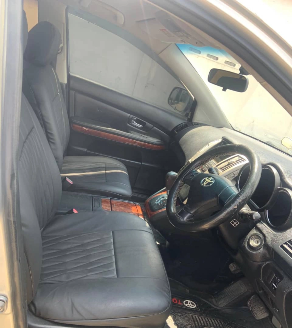 Toyota Harrier DHP for sale thumbnail 7