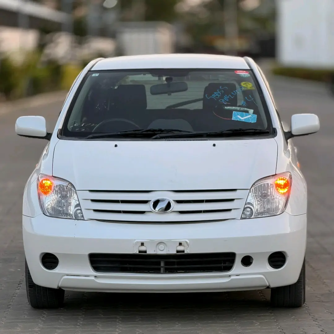 Toyota Ist 2006, 1290cc, Unregistered