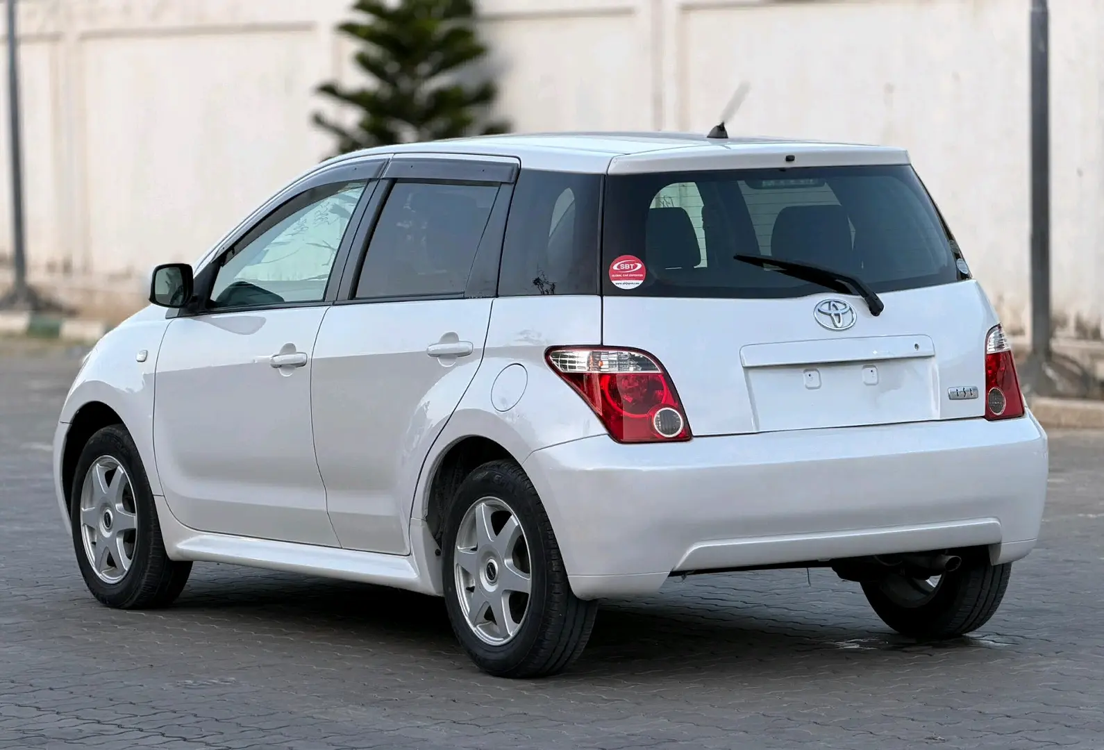 Toyota Ist 2006, 1290cc, Unregistered thumbnail 4