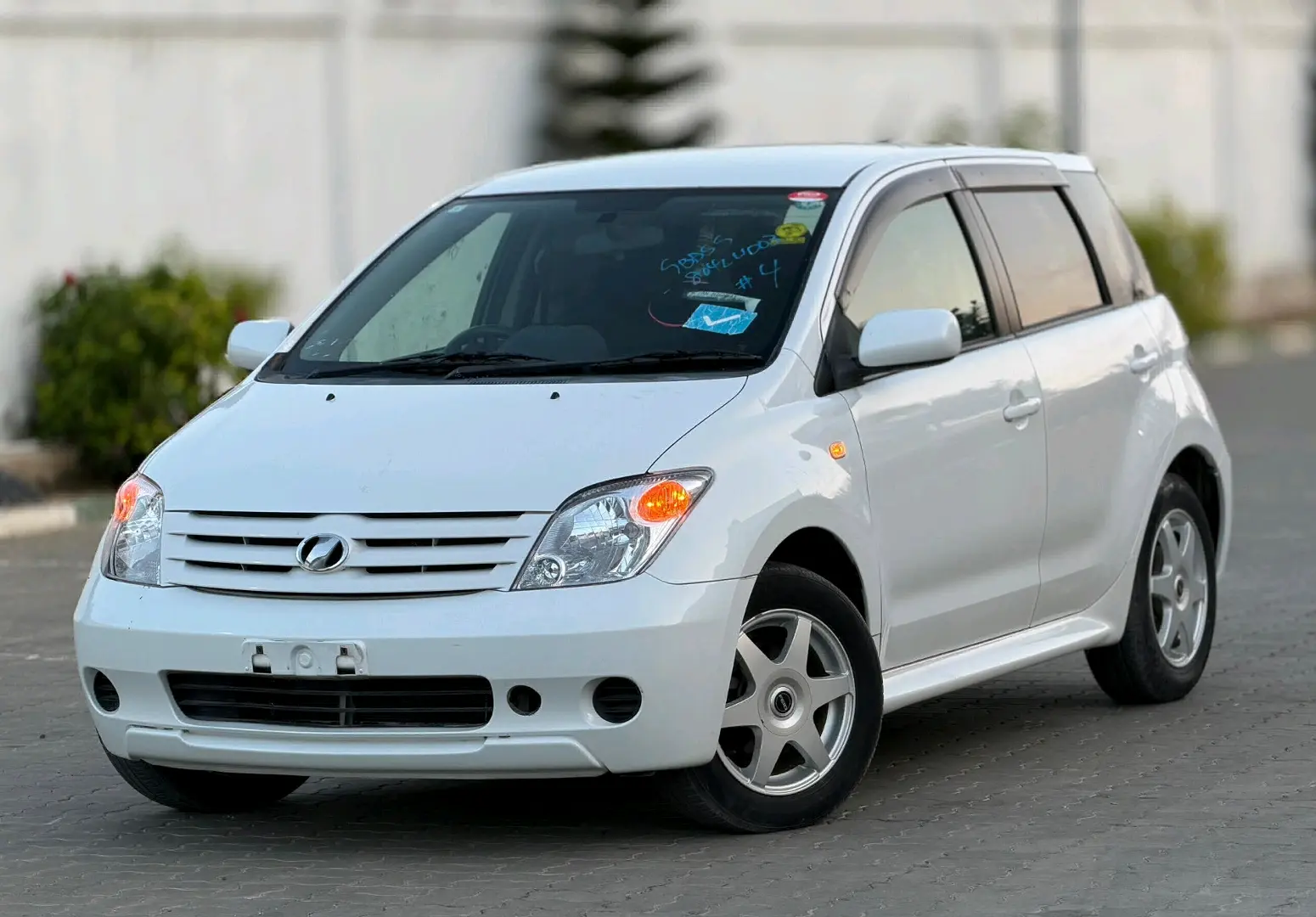 Toyota Ist 2006, 1290cc, Unregistered thumbnail 7