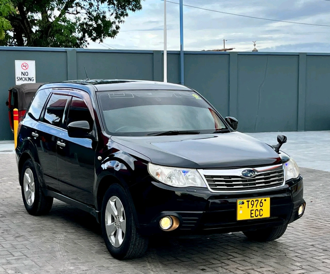 Subaru Forester 2008 Black SUV 1990cc