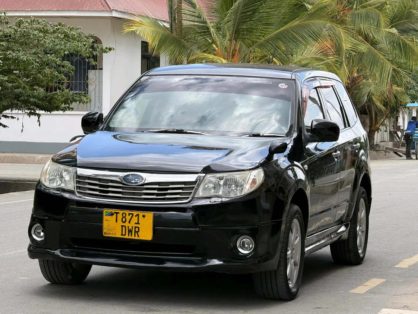 Black 2008 Subaru Forester with EJ20 Engine thumbnail 4