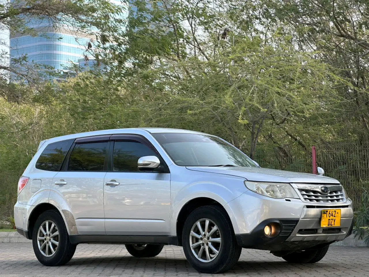 Subaru Forester 2011 for Sale thumbnail 2