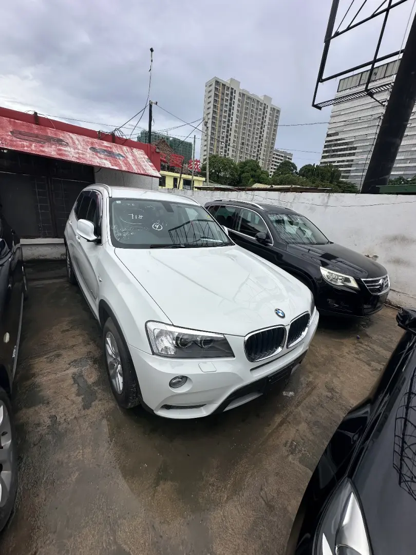 BMW X3 M-Sport 2013 thumbnail 3