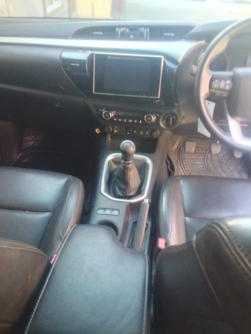 Toyota Hilux Double Cabin DVK 2016 thumbnail 3