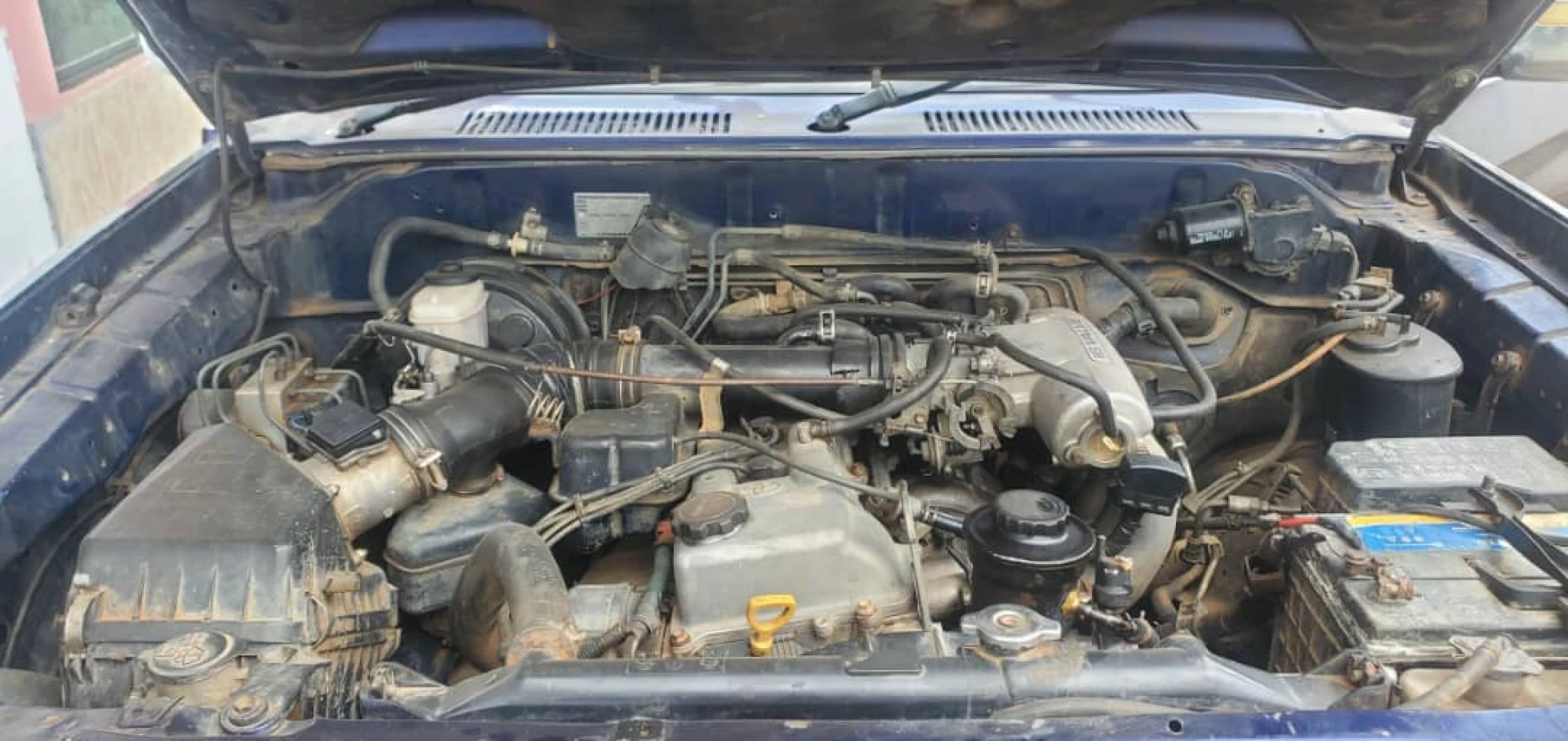 Toyota Hiace 3RZ (12.5 Milion) Exchange Allowed thumbnail 6