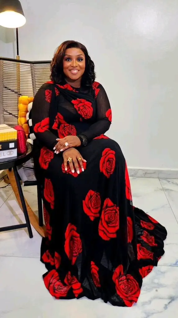 Black Mesh Maxi Dress with Rose Pattern thumbnail 4