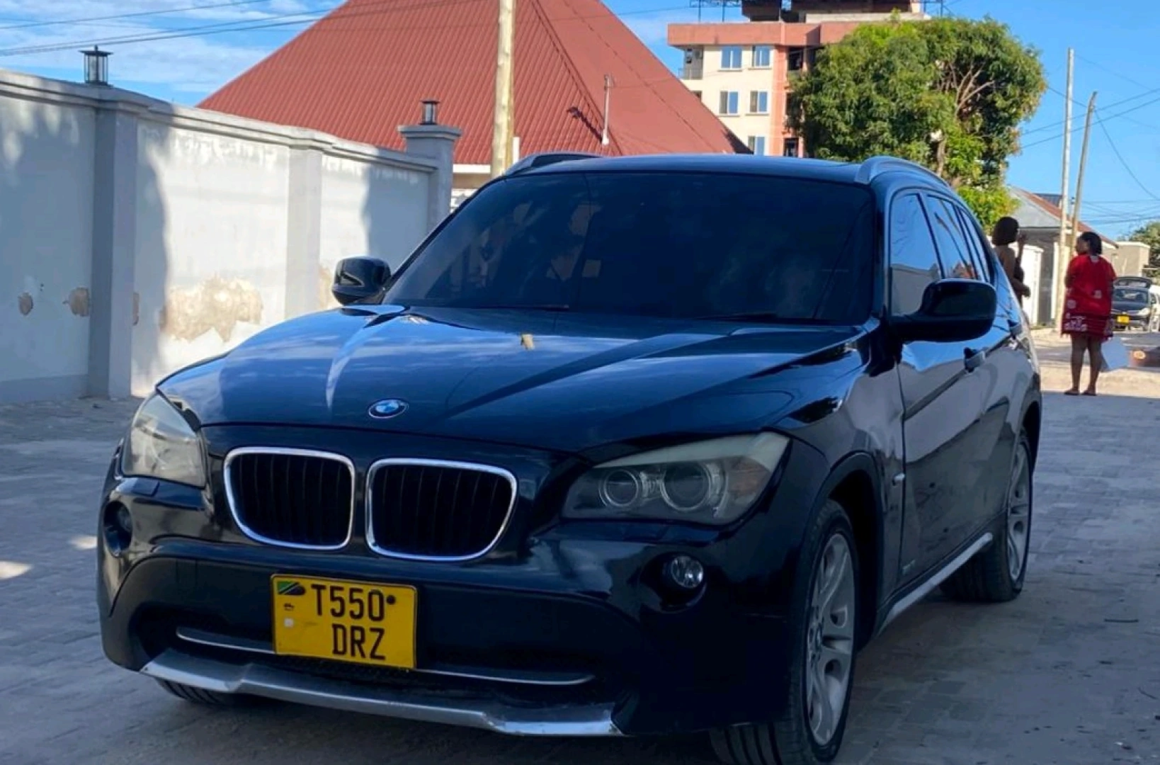 BMW X1 SUV 2010 - Full AC, Low Mileage thumbnail 6