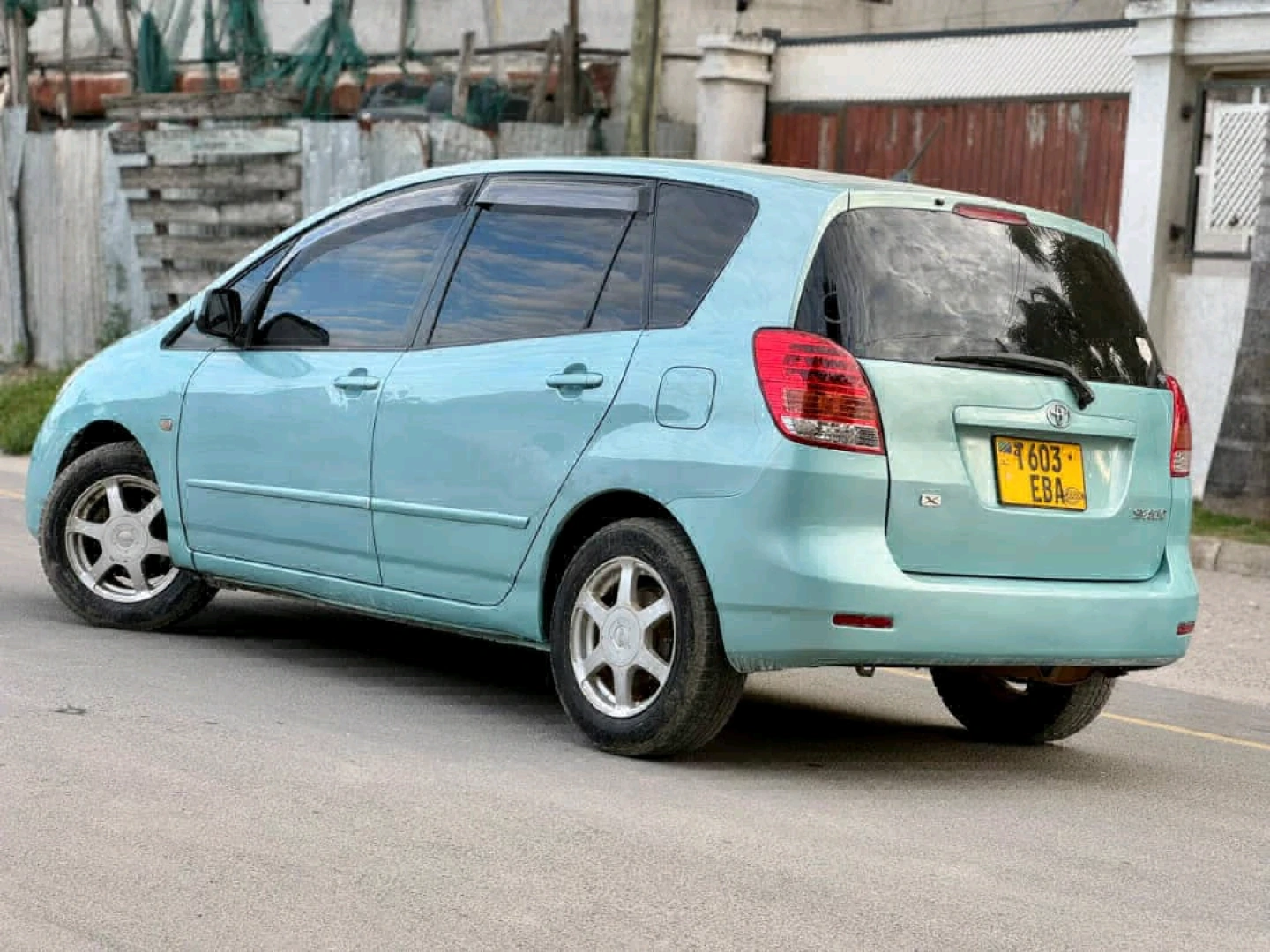 Toyota Spacio Minivan 1490 CC (Reg EBA) thumbnail 4