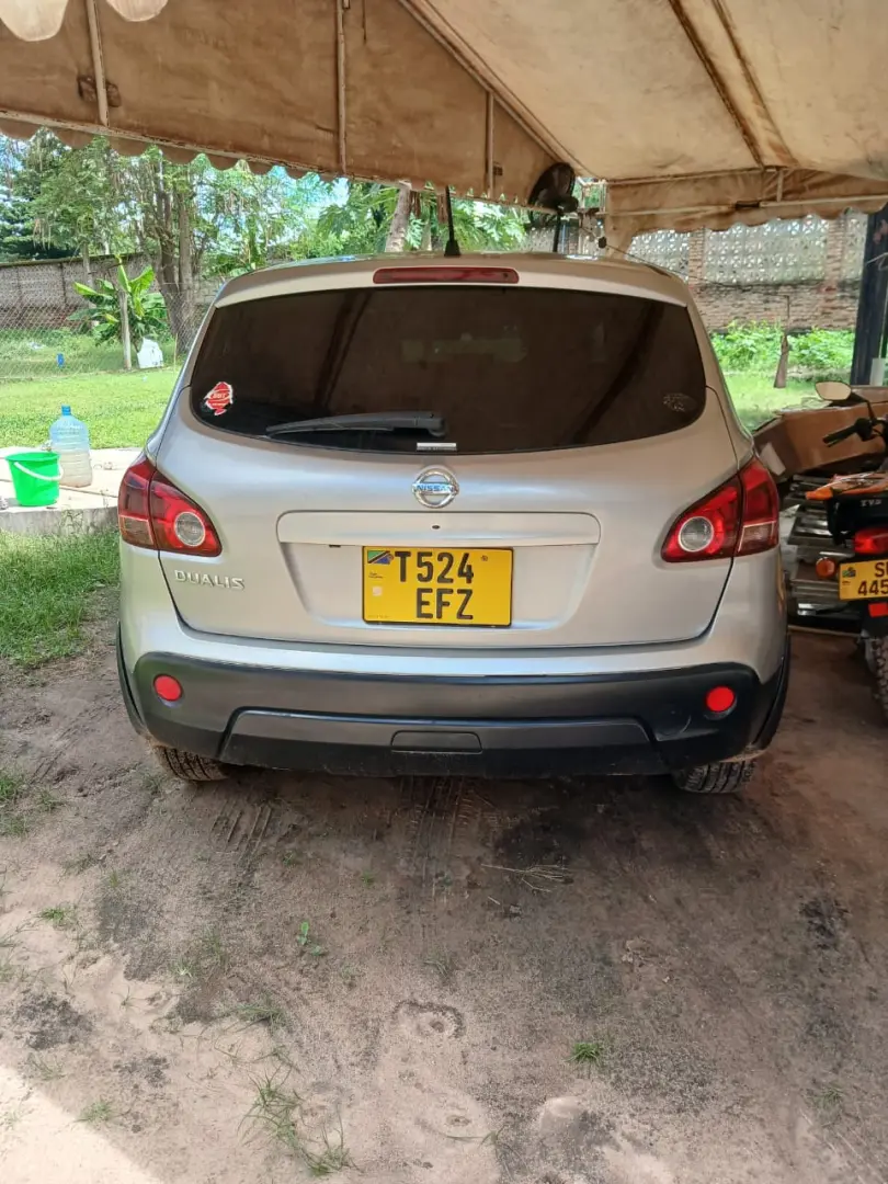 Nissan Dualis DFZ thumbnail 3