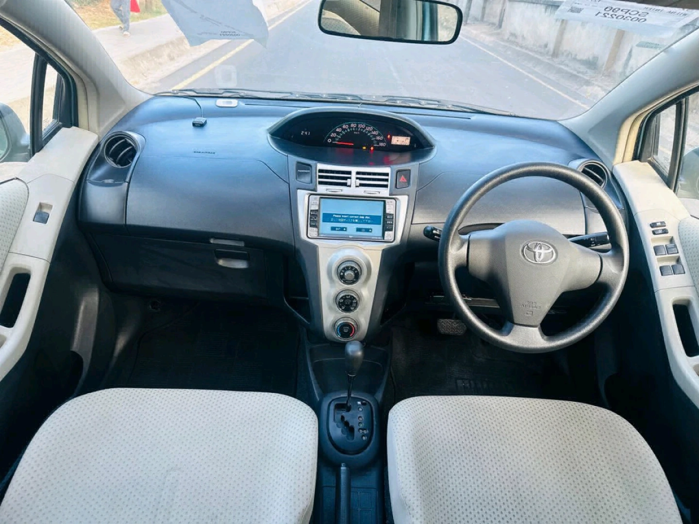 Toyota Vitz 2006, 1290cc, Full AC, Android TV thumbnail 6