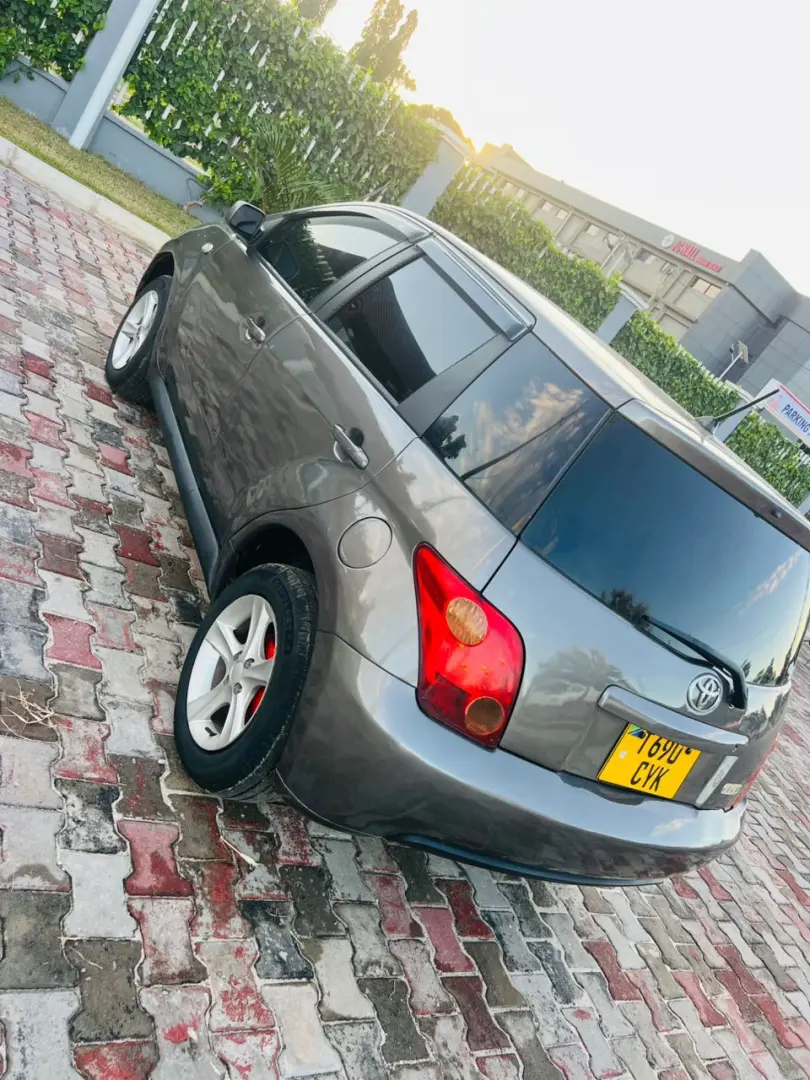 Toyota IST Kali thumbnail 4