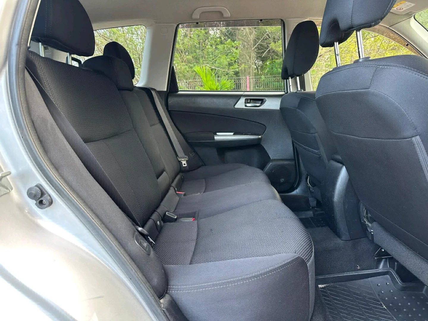Subaru Forester 2010 Silver (Reg EMG) thumbnail 8