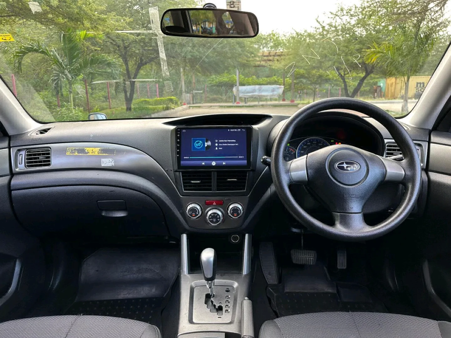 Subaru Forester 2010 Silver (Reg EMG) thumbnail 9