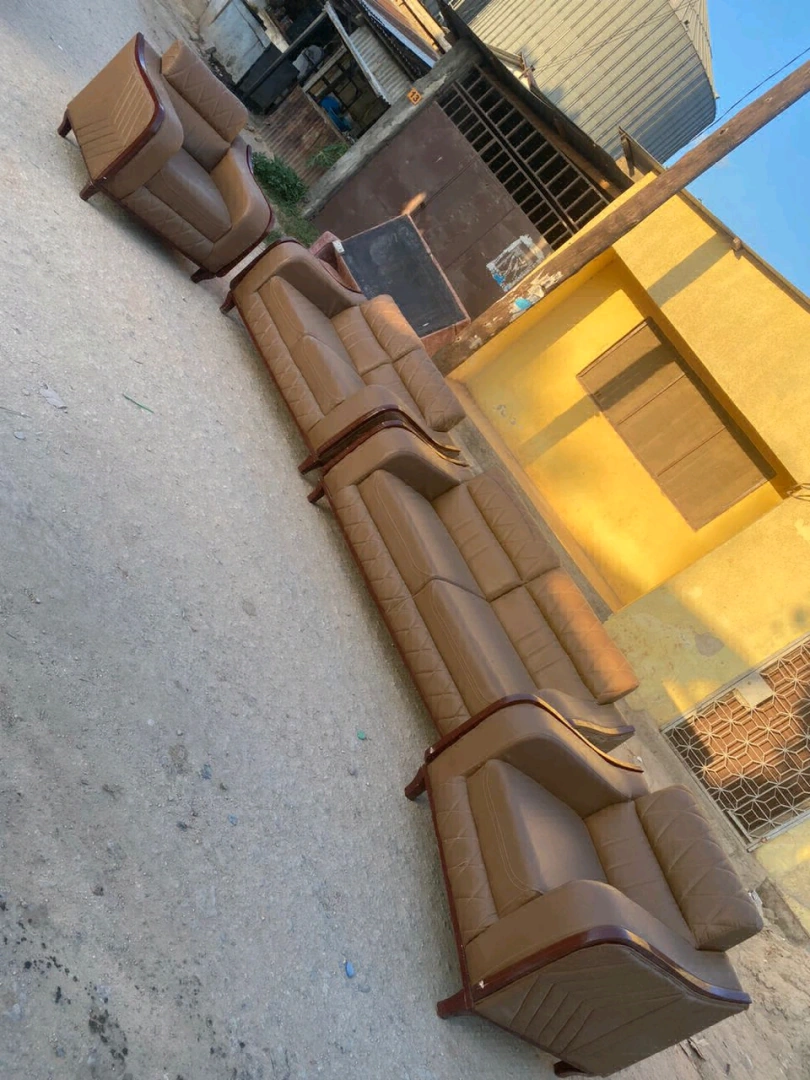 New Spring Leather Sofa Set (2:2:1:1)