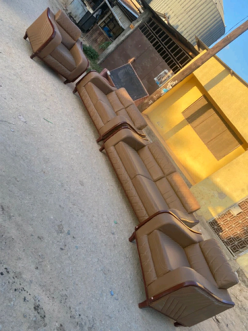New Spring Leather Sofa Set (2:2:1:1) thumbnail 2