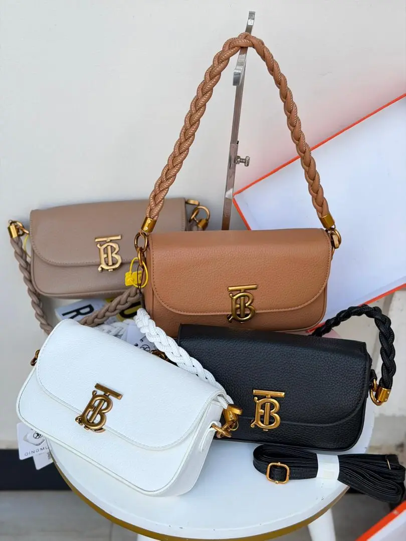 Pochi Ndogo za Kike (Shoulder Bags) - Nyeupe, Tan, Nyeusi