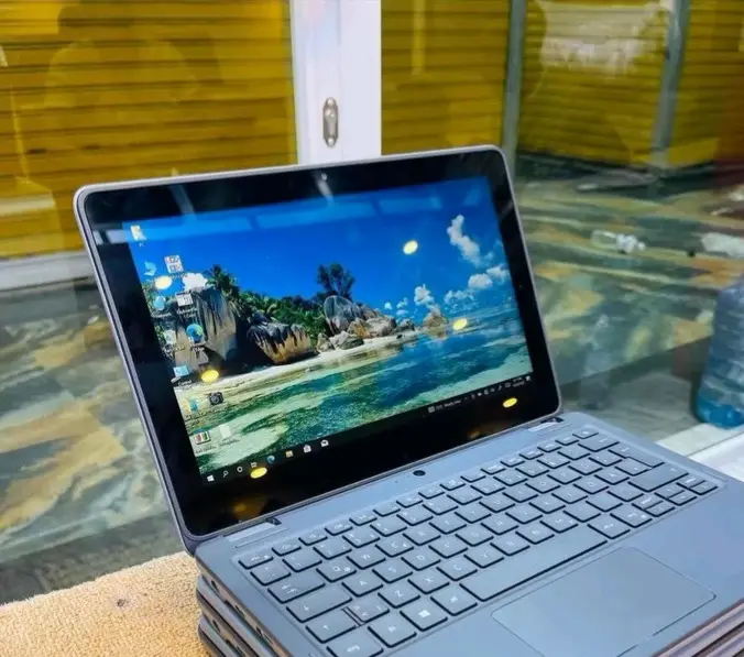 Dell 12" 2-in-1 Laptop - Core 2 Duo, 4GB RAM