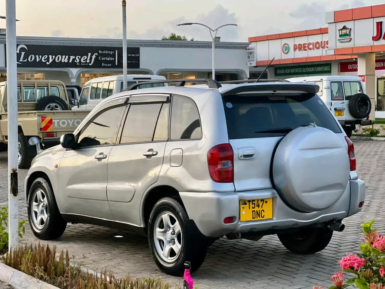 Toyota RAV4 Silver 1.8L VVT-i thumbnail 4