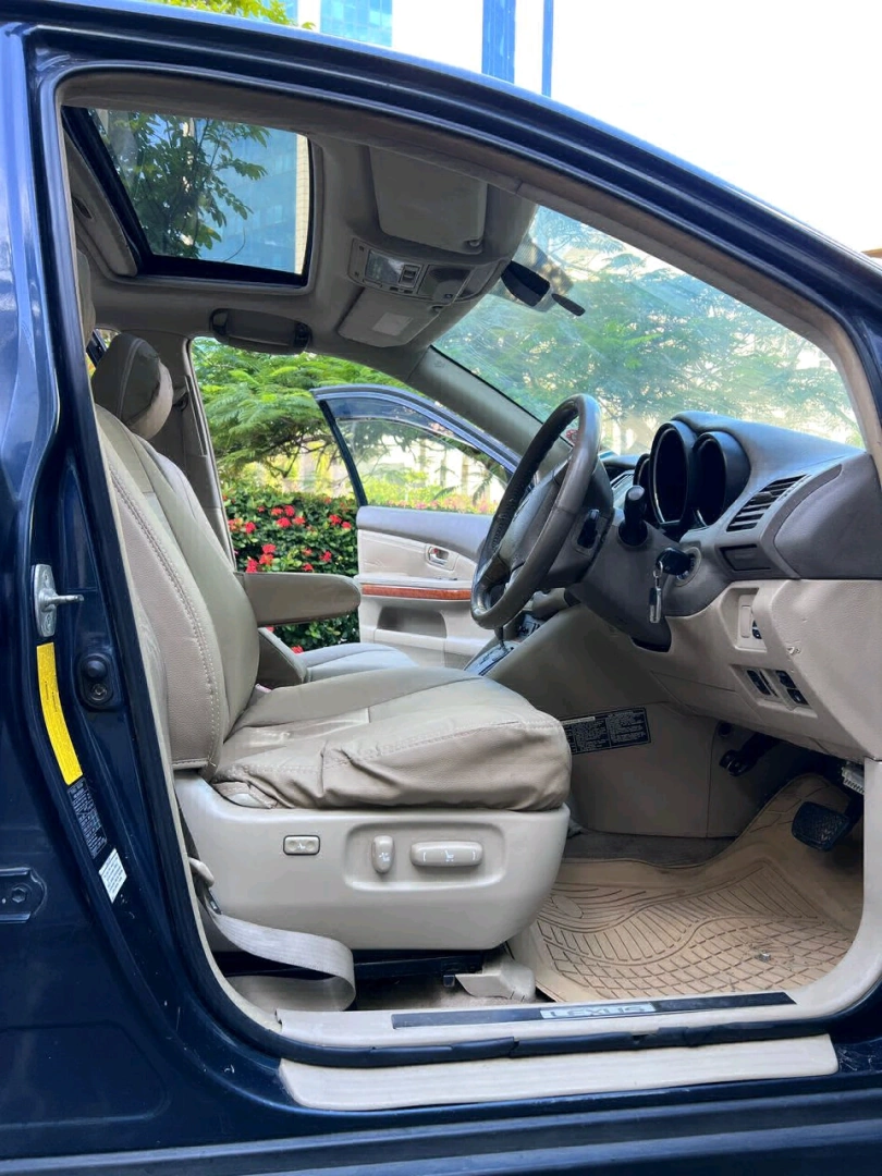 Used Dark Blue Lexus RX 3000 SUV 2005 thumbnail 7