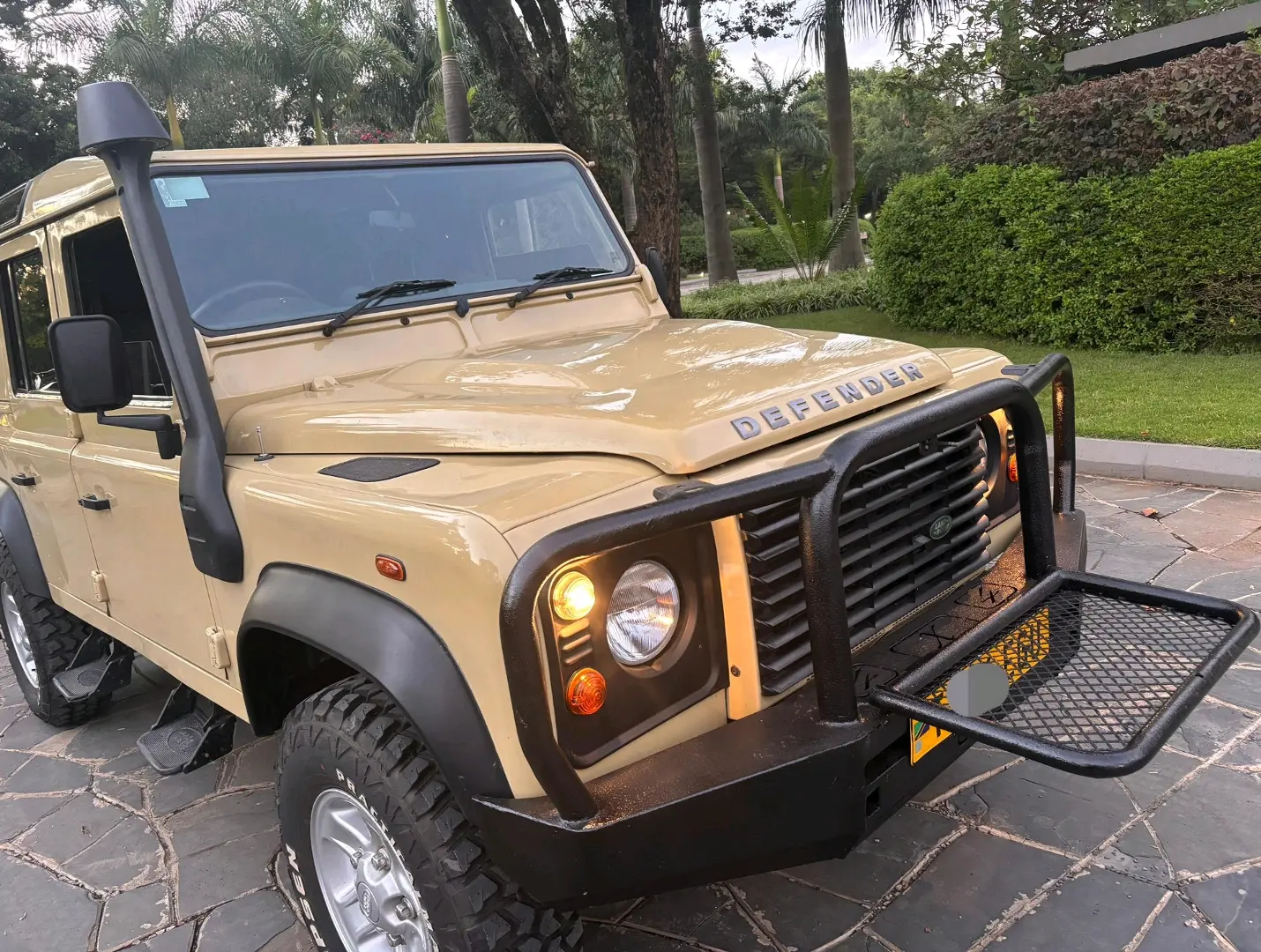 Land Rover Defender 110 (300TDI)