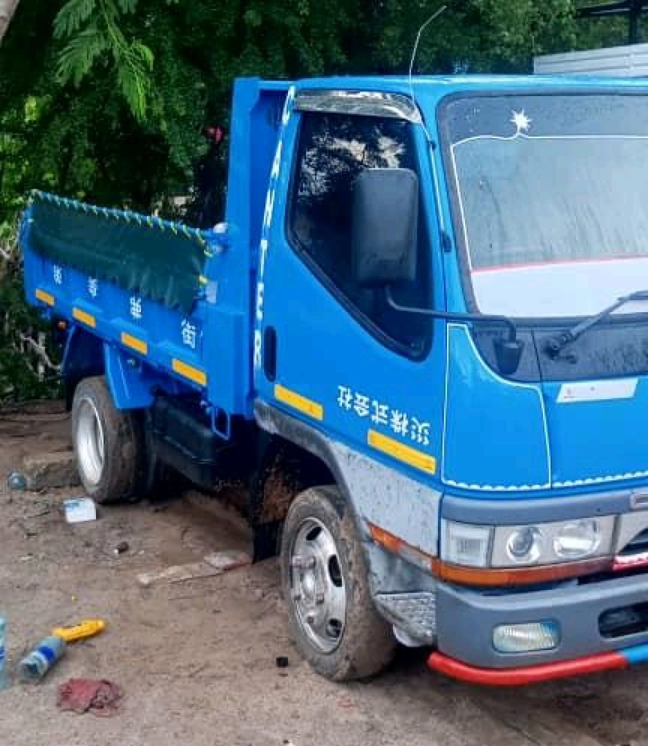Mitsubishi Canter Tipper Truck T473DMY thumbnail 3
