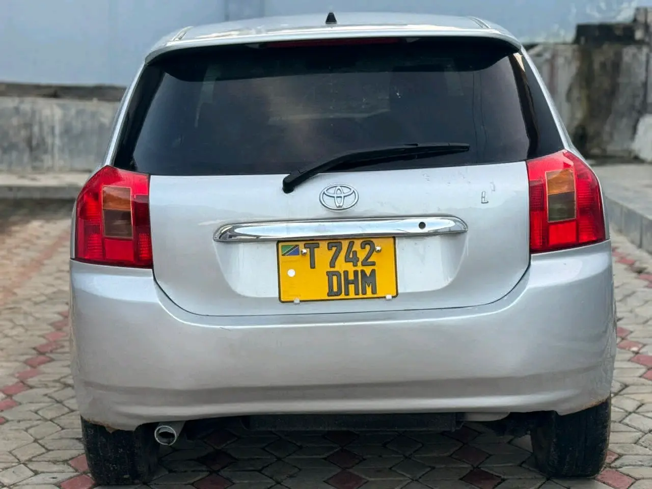 Toyota Allex 2005 (DHM) thumbnail 3