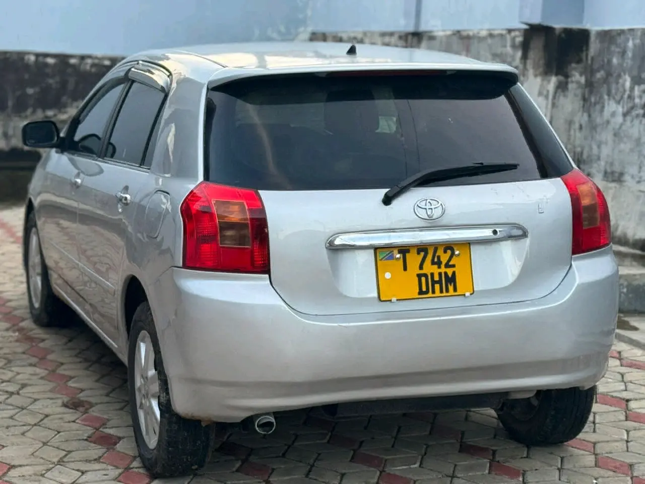 Toyota Allex 2005 (DHM) thumbnail 4