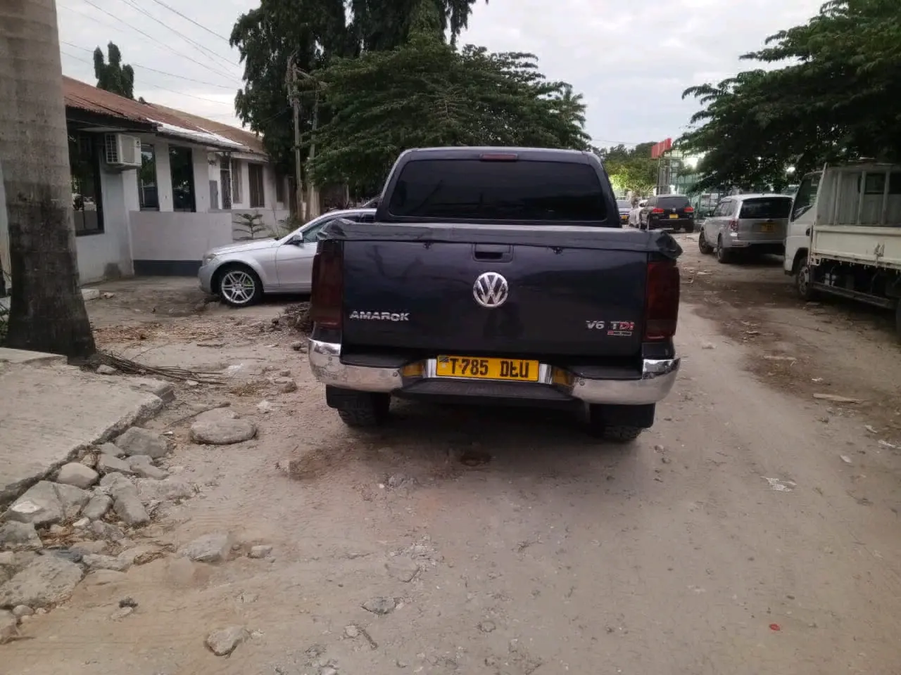 2017 Volkswagen Amarok thumbnail 5