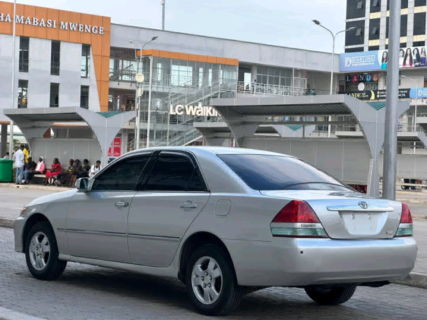 Toyota Mark II Grand 2002 Automatic 1990cc thumbnail 7