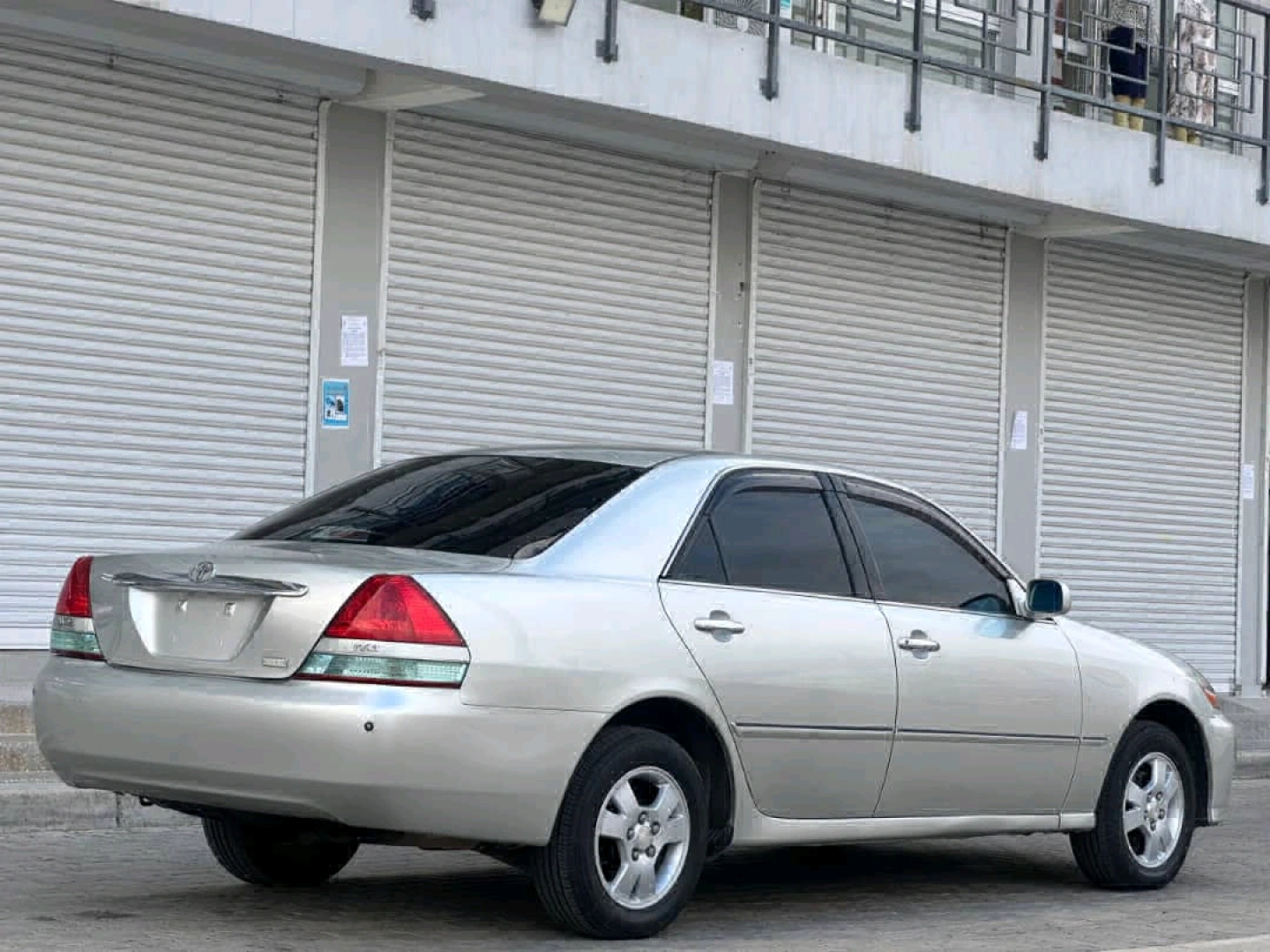 Toyota Mark II Grand 2002 Automatic 1990cc thumbnail 8