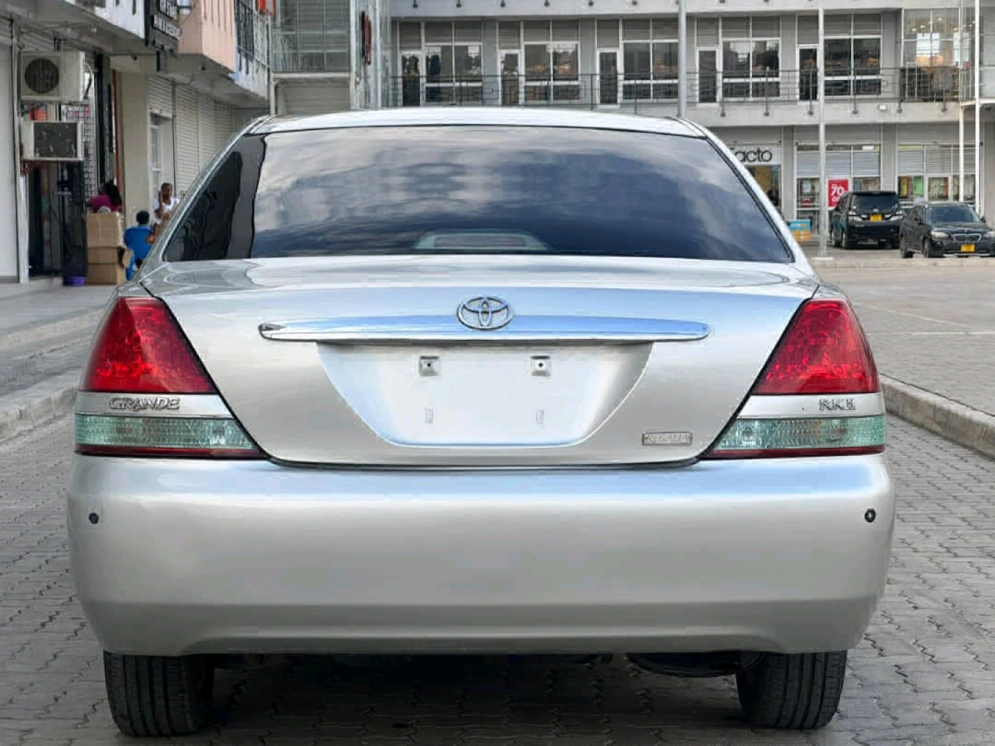 Toyota Mark II Grand 2002 Automatic 1990cc thumbnail 9