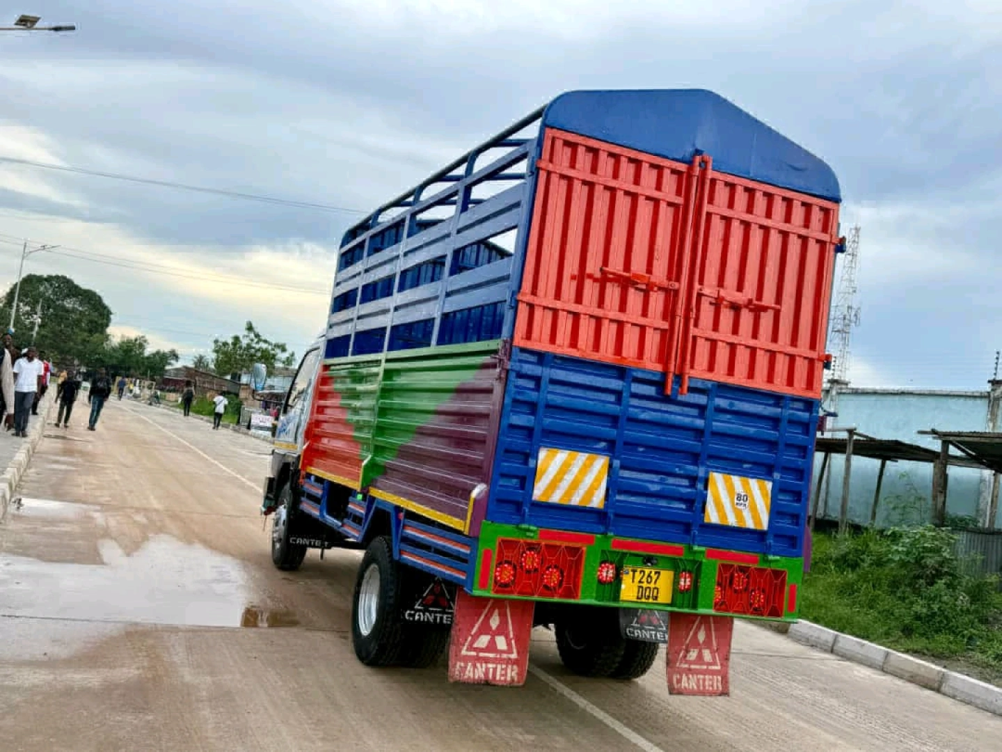 Mitsubishi Canter 1997 Truck thumbnail 5