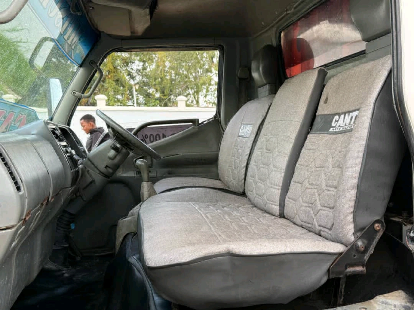 Mitsubishi Canter 1997 Truck thumbnail 8
