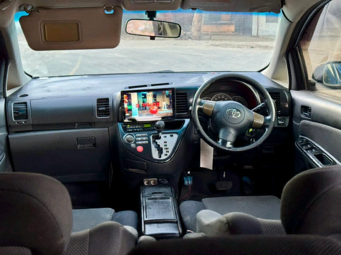 2004 Blue Toyota Wish Minivan thumbnail 6
