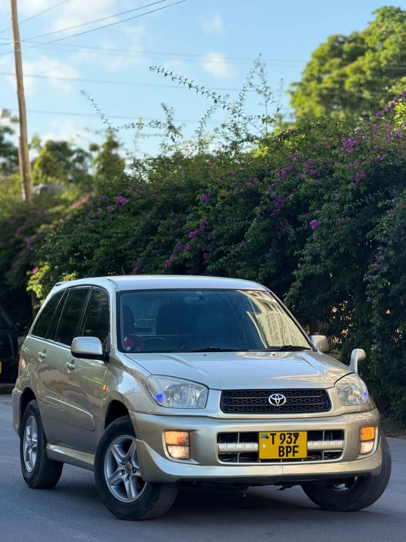 Toyota RAV4 2002 Model 1990cc Full AC thumbnail 2