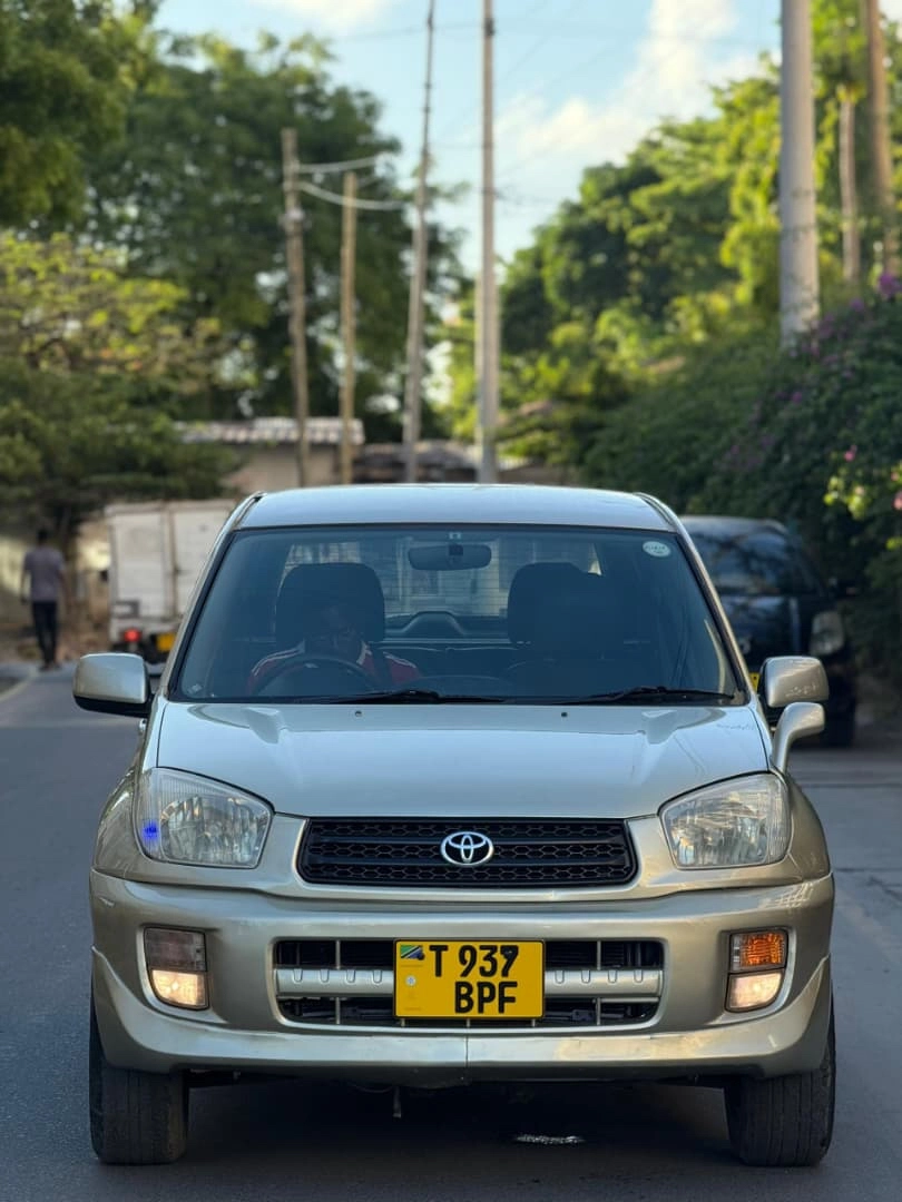 Toyota RAV4 2002 Model 1990cc Full AC thumbnail 6