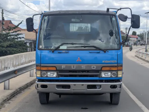 Mitsubishi Fuso Dump Truck (Tipper)