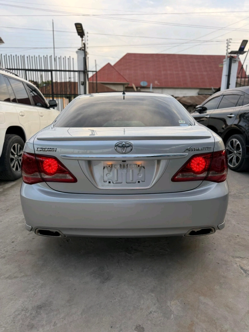 Toyota Crown Athlete 2009 Silver thumbnail 9