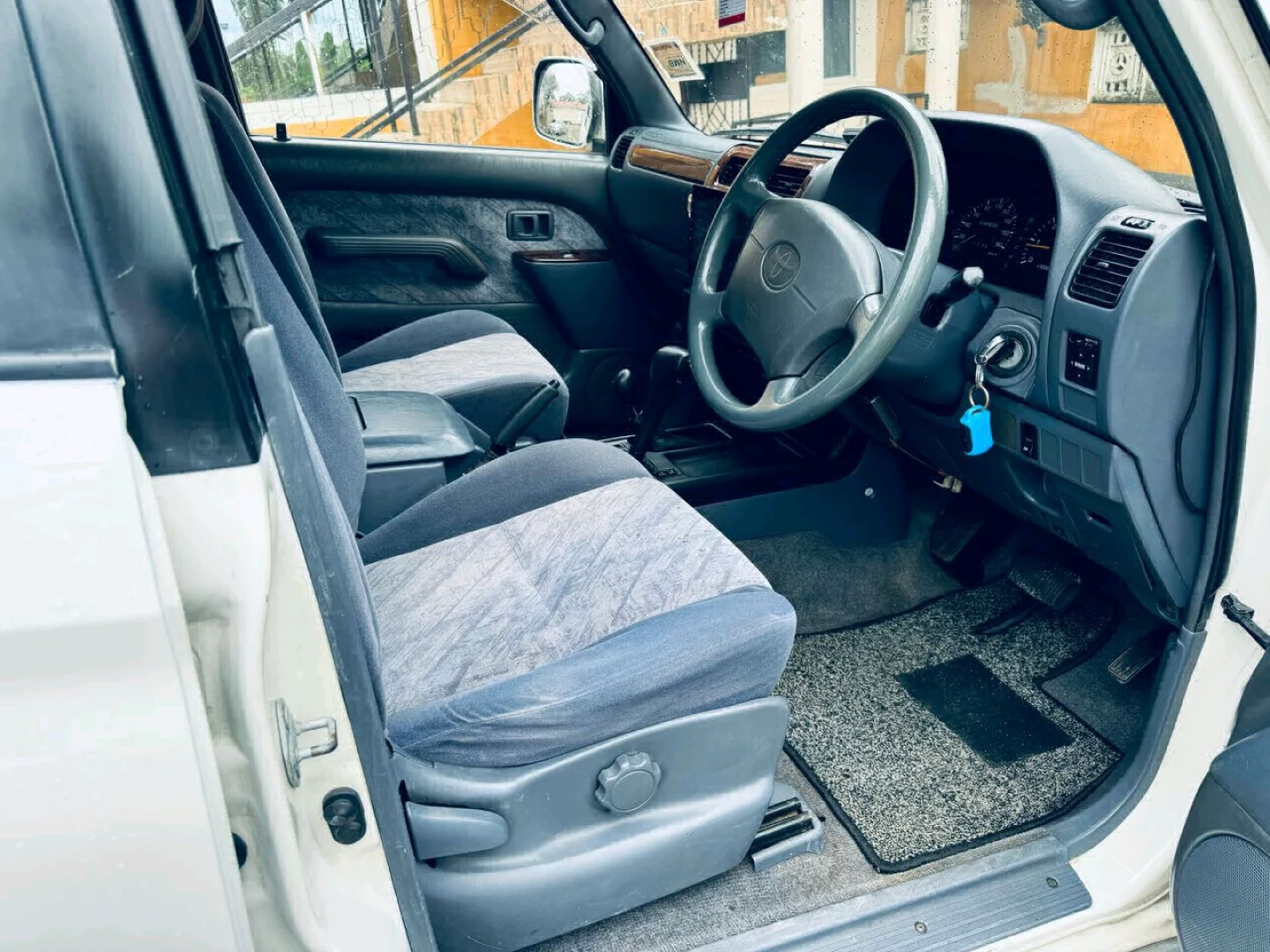 Toyota Land Cruiser Prado 1998 (1KZ Diesel) thumbnail 2