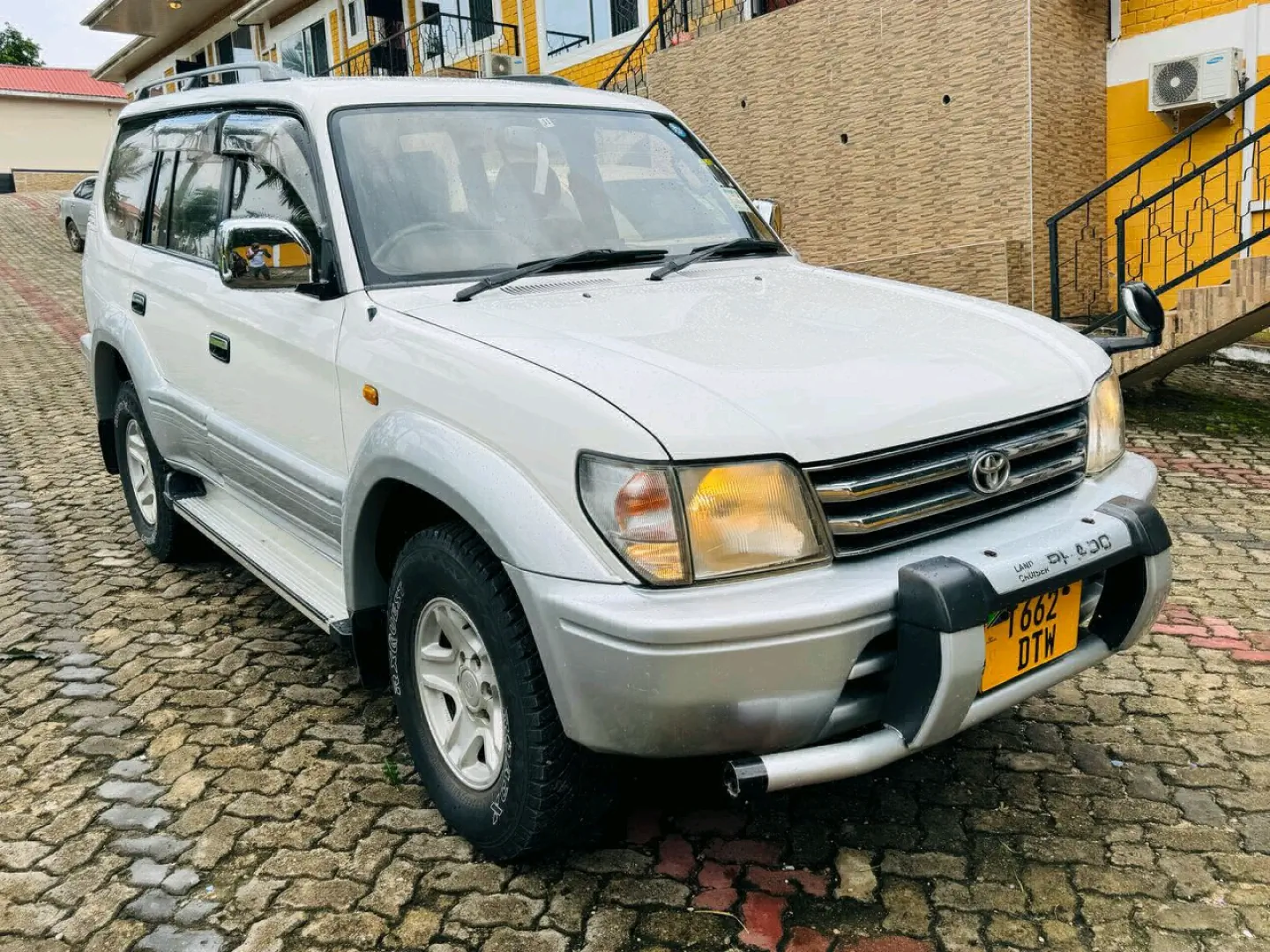 Toyota Land Cruiser Prado 1998 (1KZ Diesel) thumbnail 4