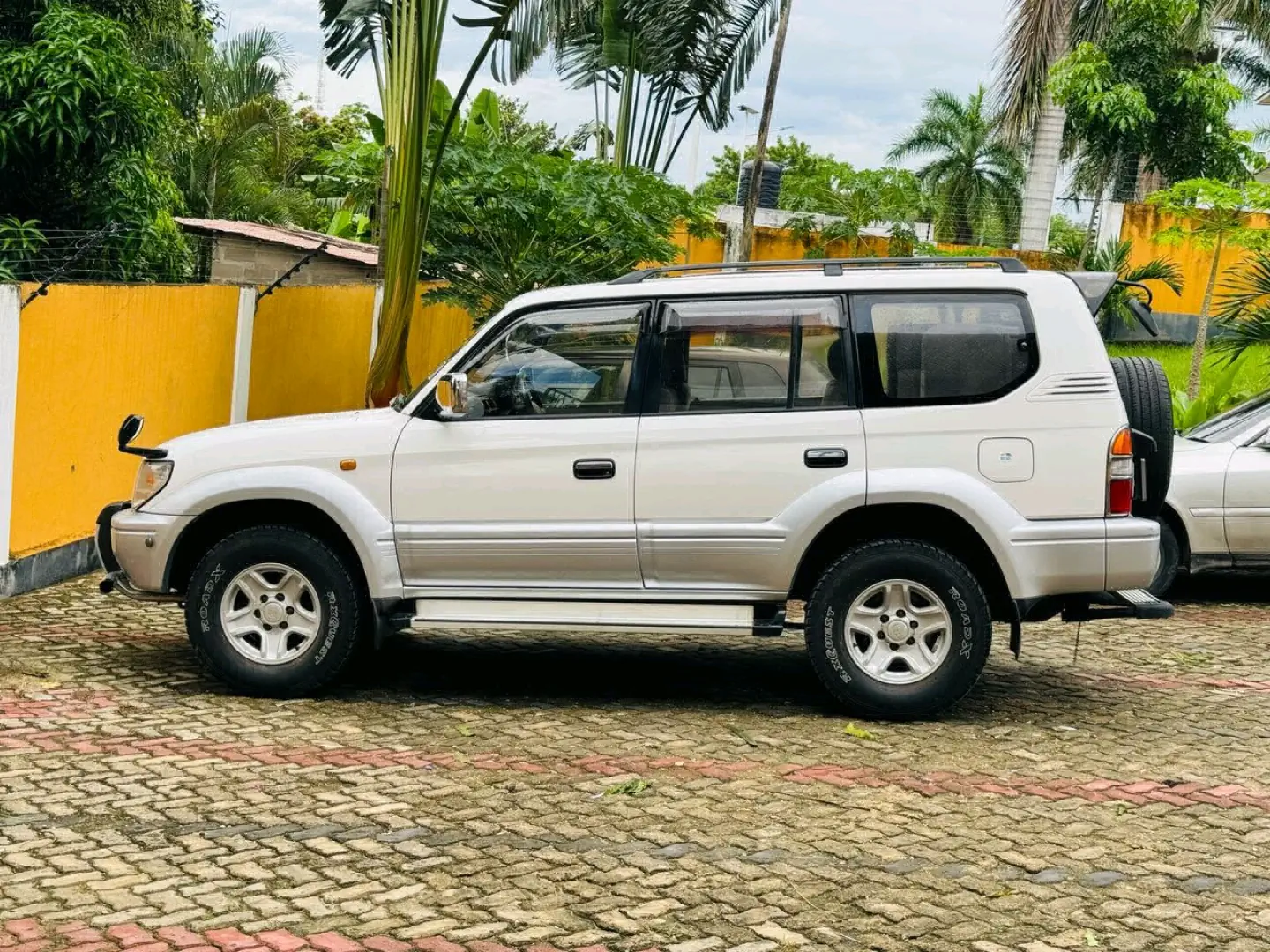 Toyota Land Cruiser Prado 1998 (1KZ Diesel) thumbnail 8