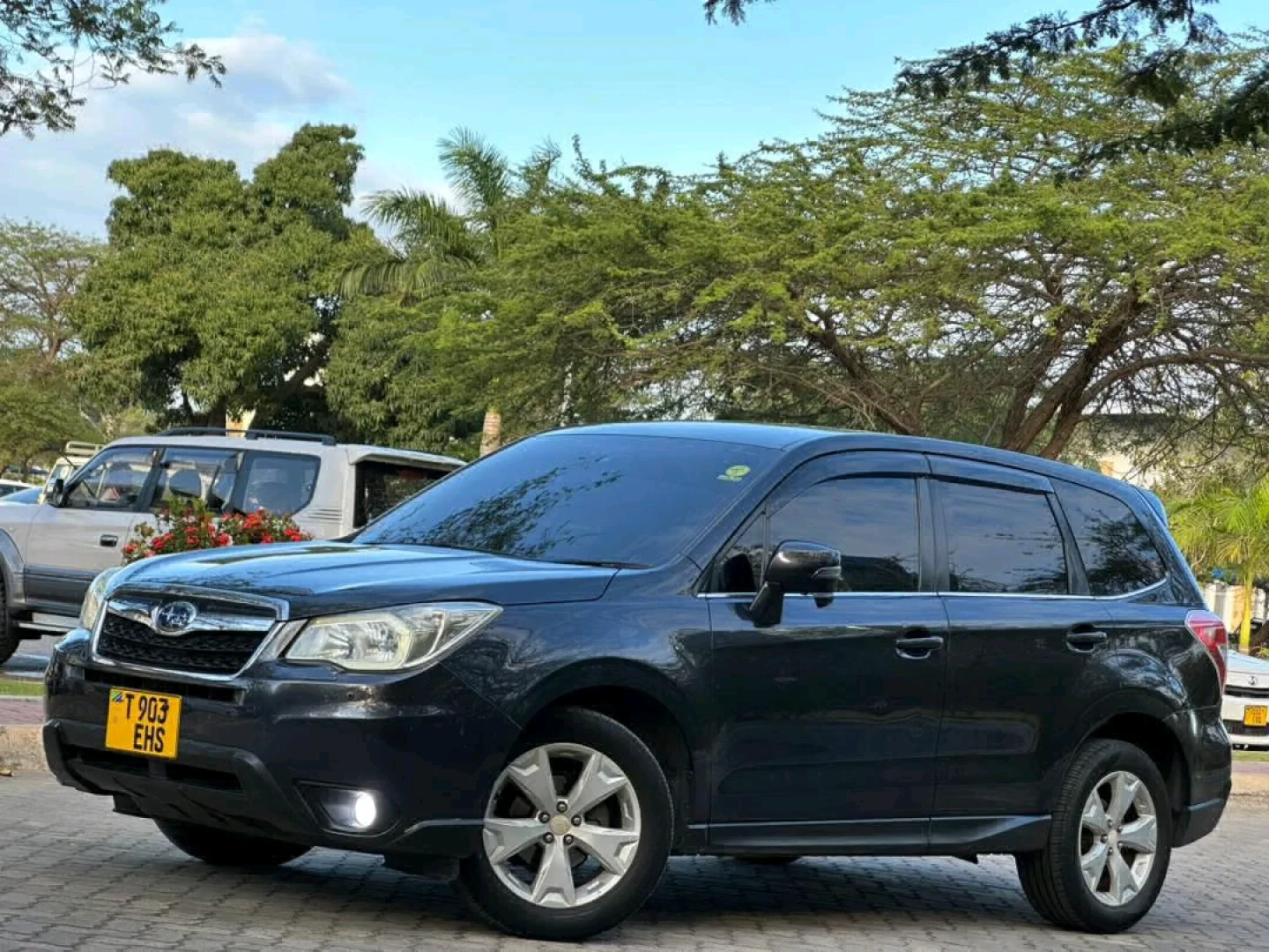 Subaru Forester New Model EHS 2014 thumbnail 6