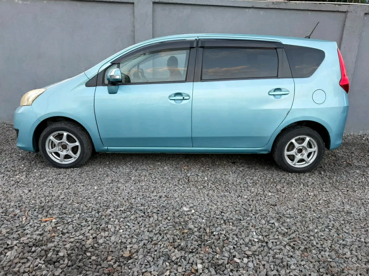 Toyota Passo Sette 2008 thumbnail 6