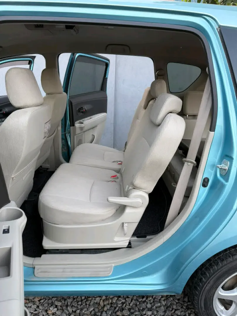 Toyota Passo Sette 2008 thumbnail 8