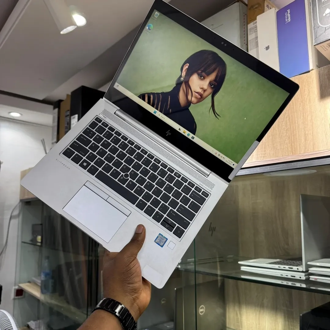 HP EliteBook 830 G5 Core i5 8GB RAM 256GB SSD