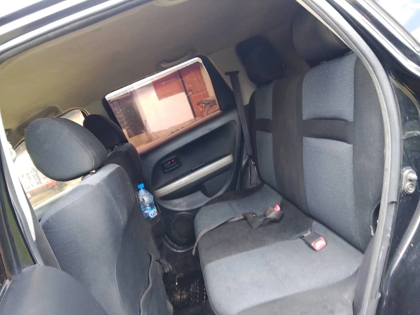 Toyota Ist 2006 Model 1290cc thumbnail 4