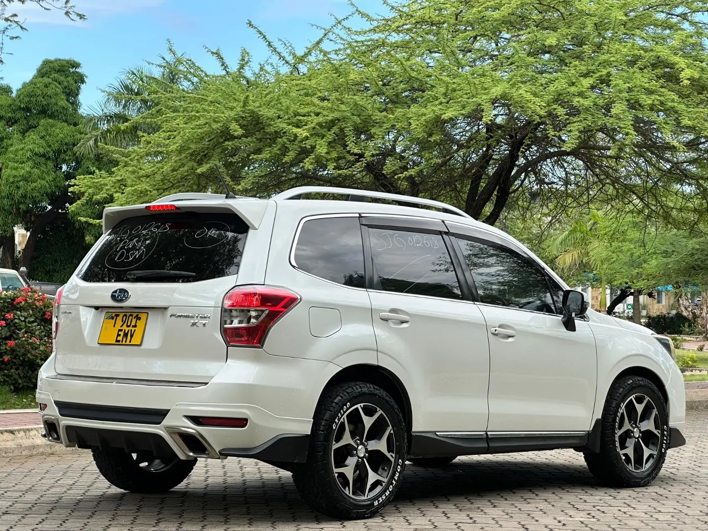 Subaru Forester 2014 thumbnail 4