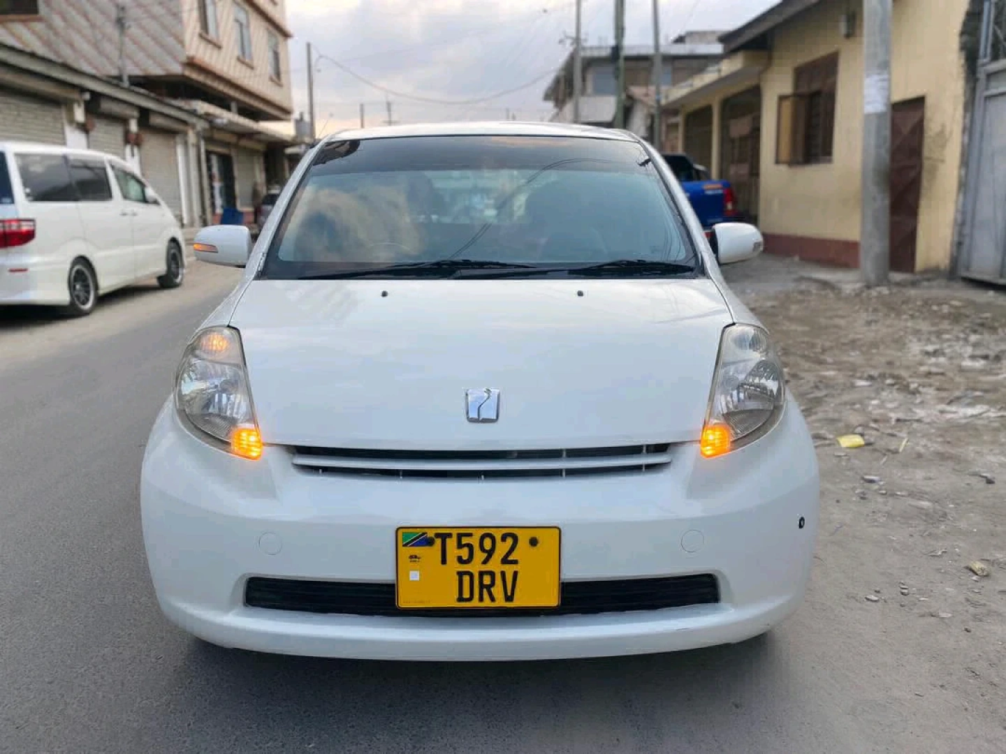 Toyota Passo DRV 2007 Model thumbnail 2